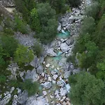 דירה And Kravanja