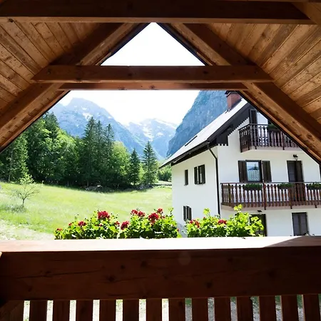 And Kravanja Trenta