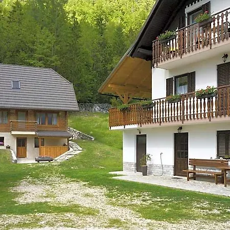 Apartment And Kravanja