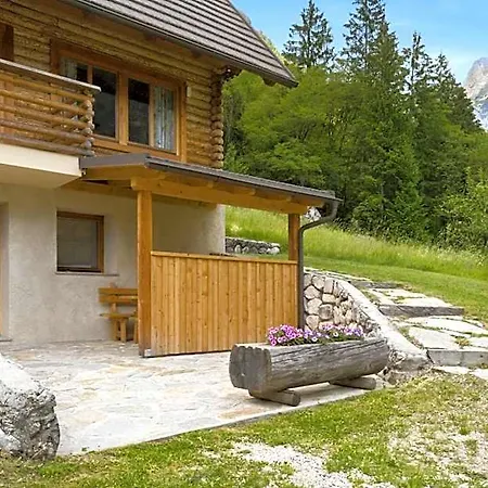 And Kravanja Apartment