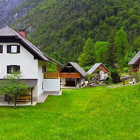 And Kravanja Apartment