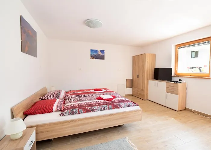 And Kravanja Διαμέρισμα