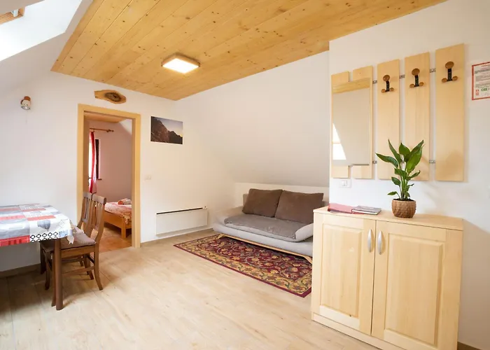 Διαμέρισμα And Kravanja