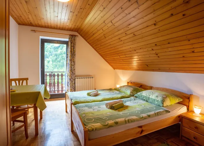 Διαμέρισμα And Kravanja